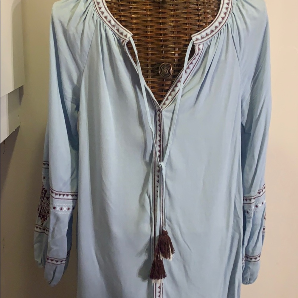 Francesca’s tassle tie embroidered tunic